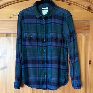 🌟HP🌟American Eagle Outfitters Plaid Button-Up Shirt